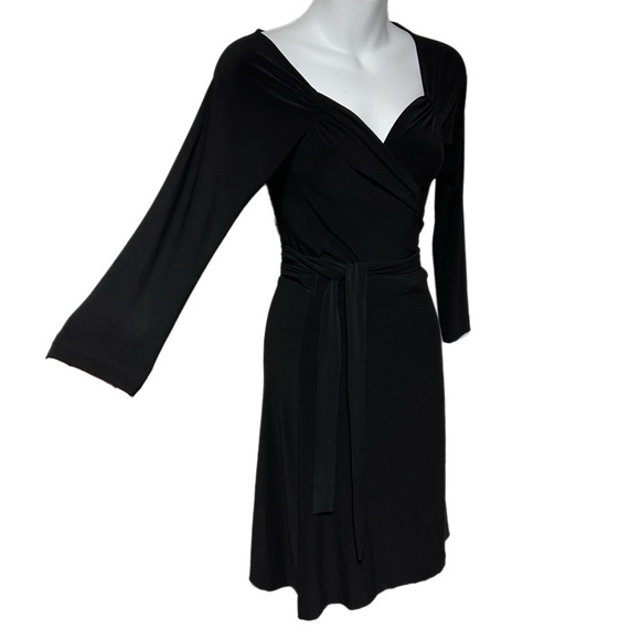 Norma Kamali Black Stretch Sweetheart Wrap Dress Size Small Tie Waist LBD Goth - Picture 3 of 10